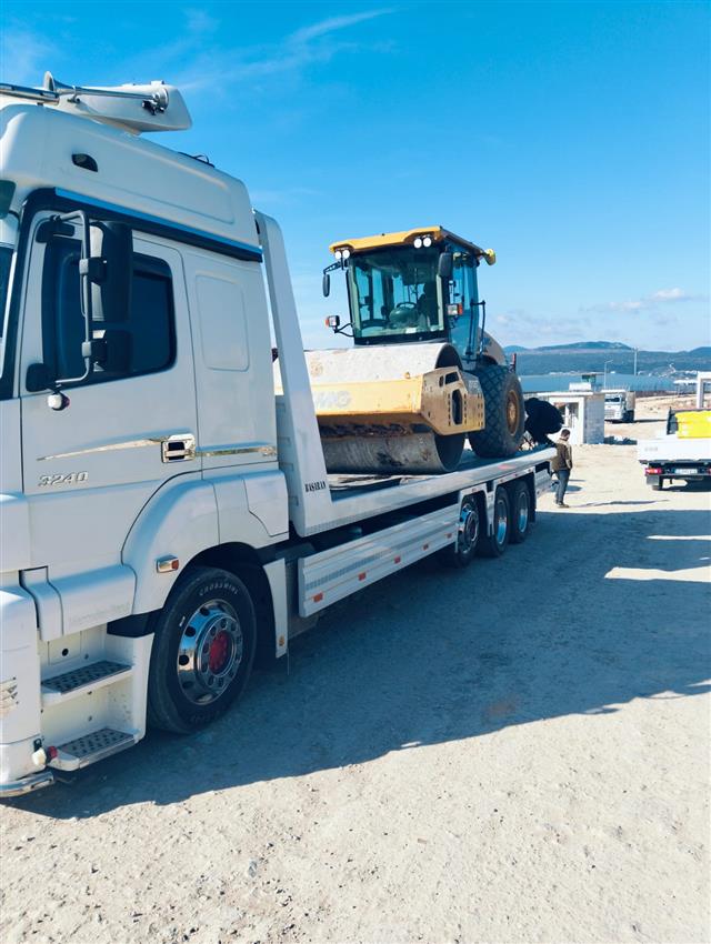 İzmir yol yardım ekip çalışması görseli
